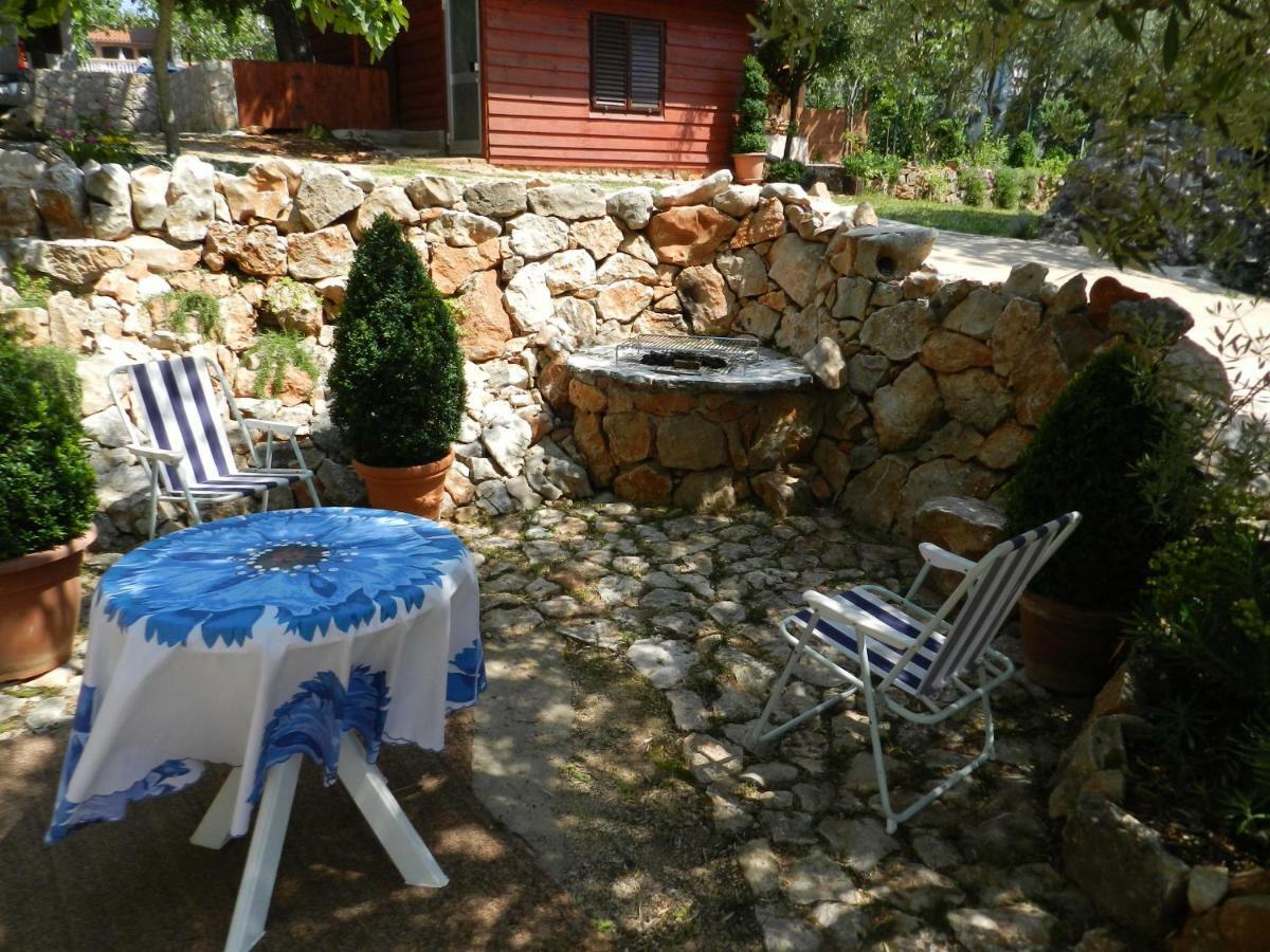 Apartmani Lucija Jurkovic Malinska Kültér fotó