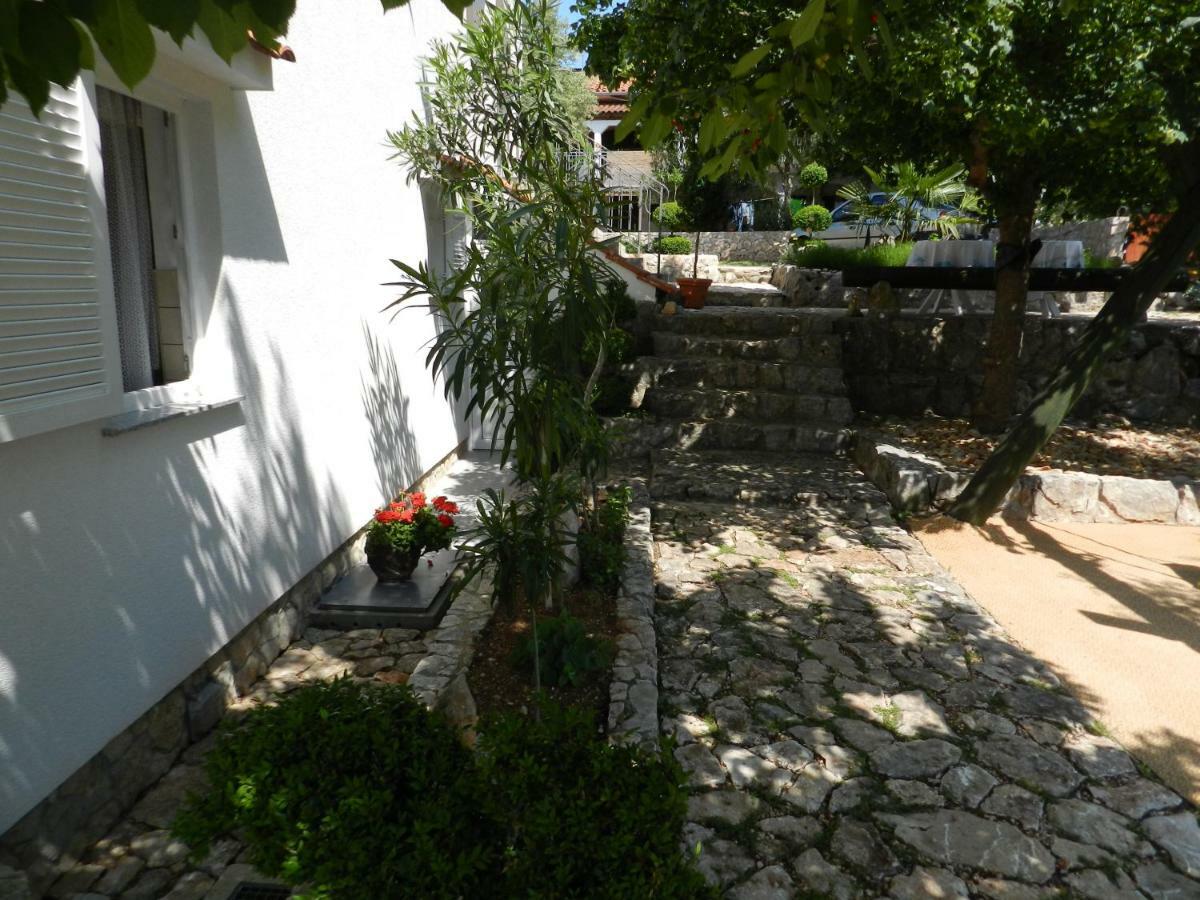 Apartmani Lucija Jurkovic Malinska Kültér fotó