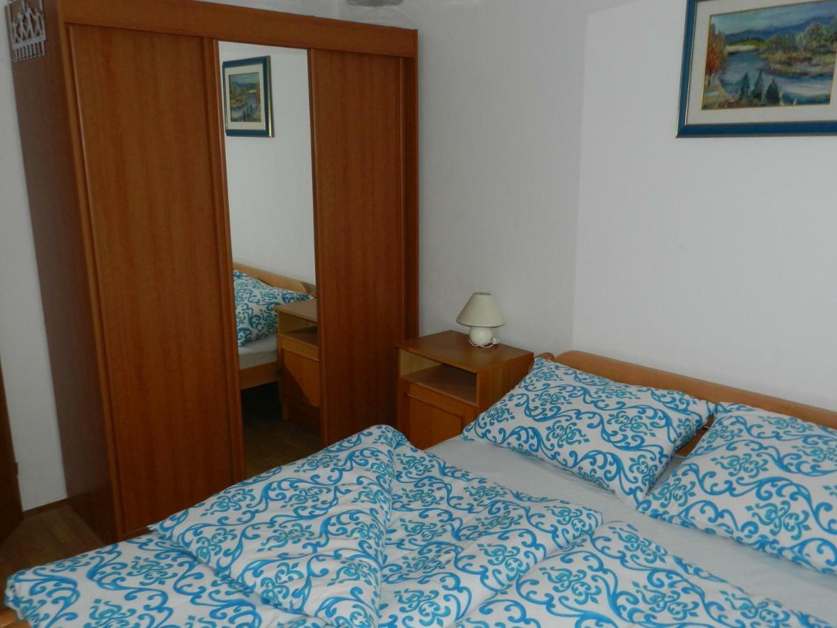 Apartmani Lucija Jurkovic Malinska Kültér fotó