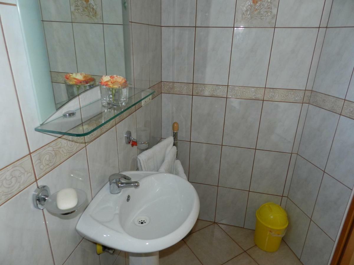Apartmani Lucija Jurkovic Malinska Kültér fotó
